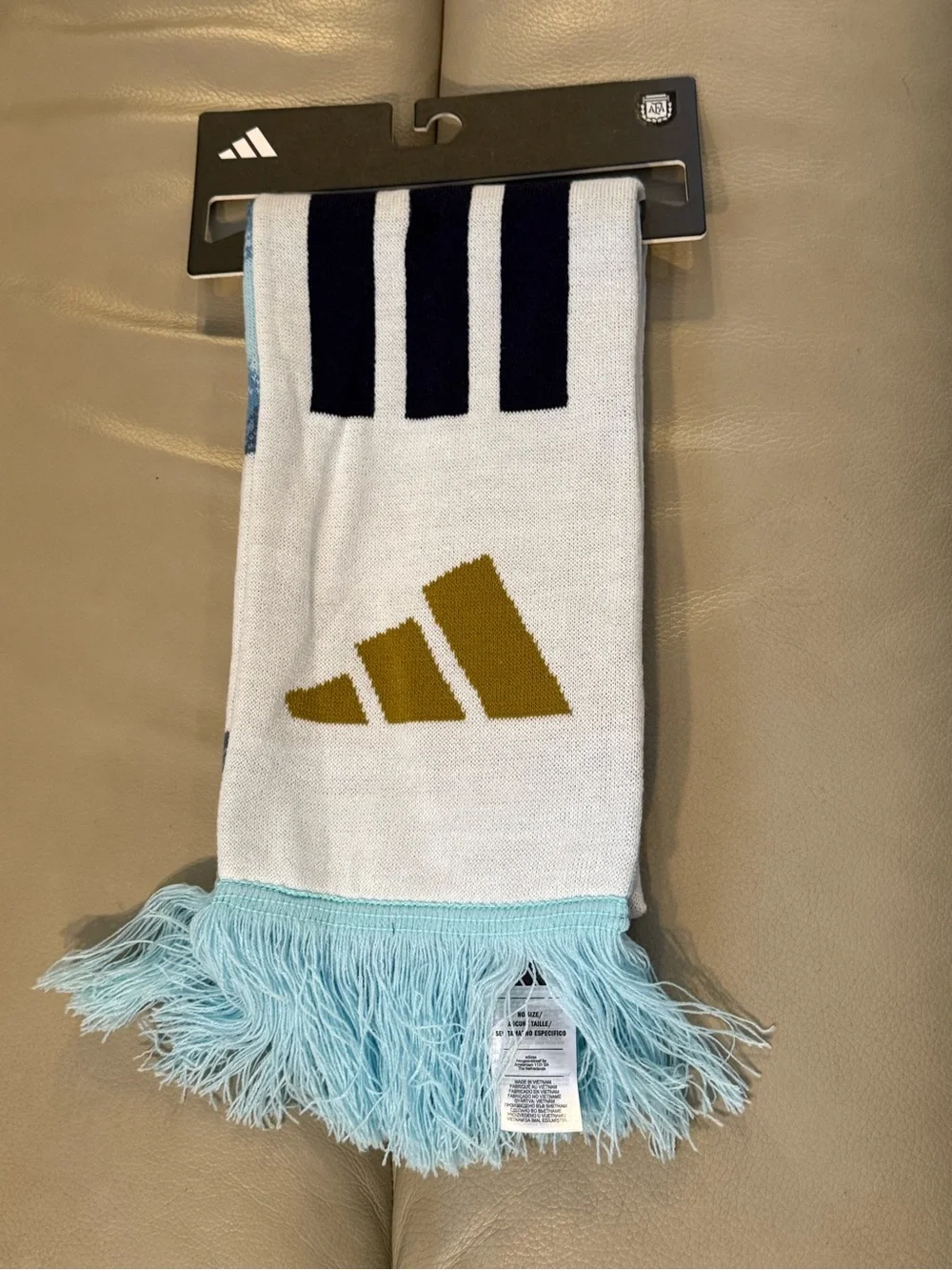 NWT adidas Argentina National Team Soccer Scarf - 2026 World Cup Fan Gear AFA